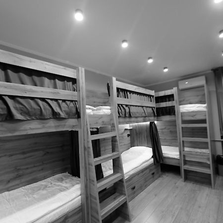 Cozy Hostel ビシュケク エクステリア 写真