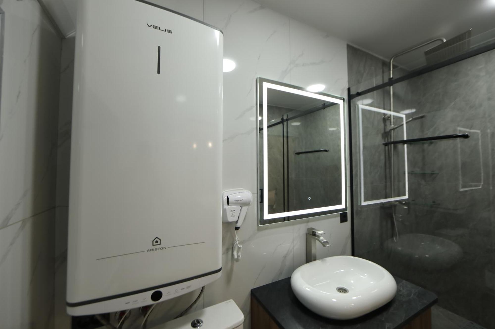 Cozy Hostel ビシュケク エクステリア 写真
