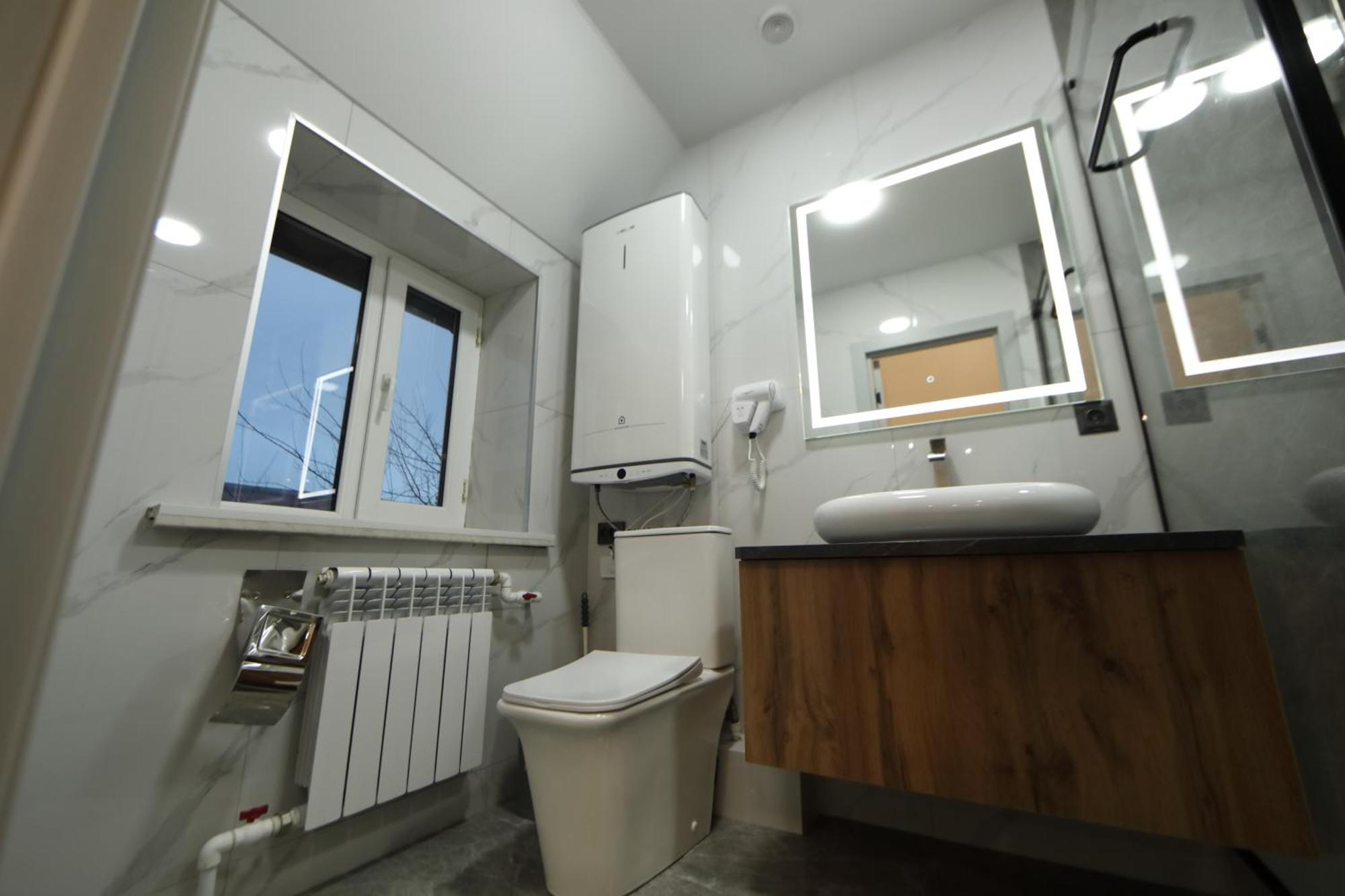 Cozy Hostel ビシュケク エクステリア 写真
