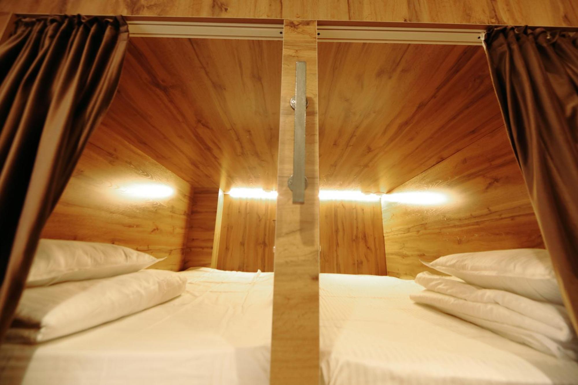 Cozy Hostel ビシュケク エクステリア 写真